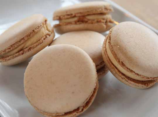 Salted Caramel Macaroon